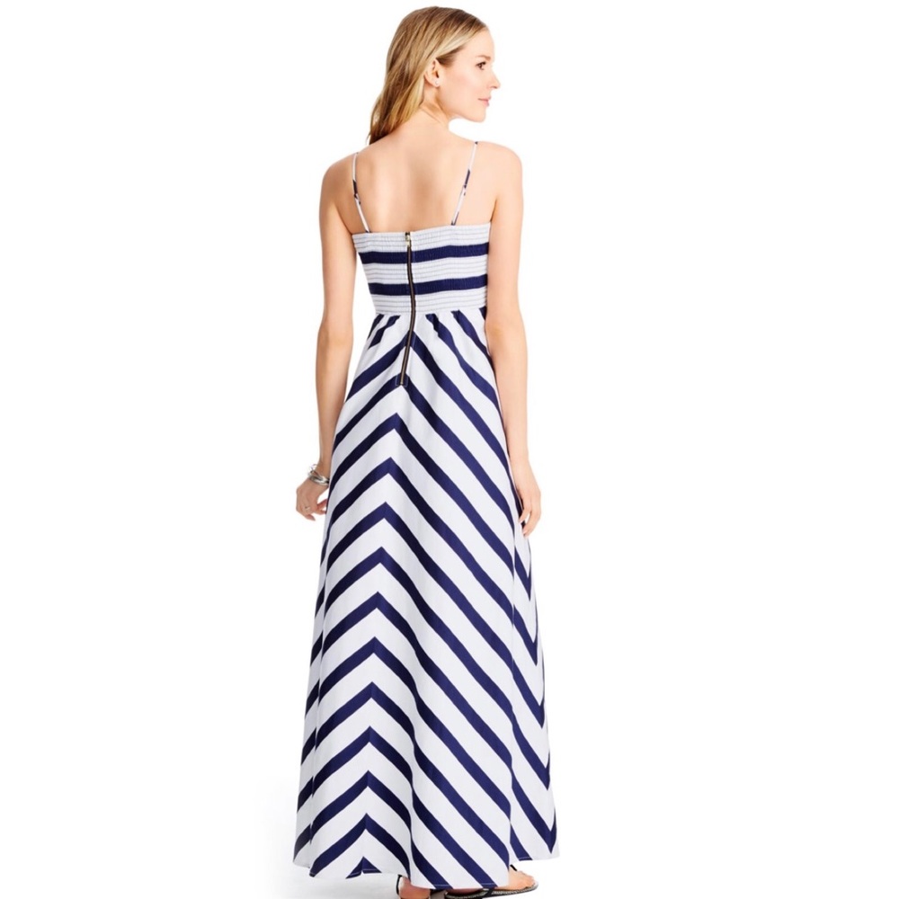 Jessica Simpson White and Navy Dress - Picture 2 of 7